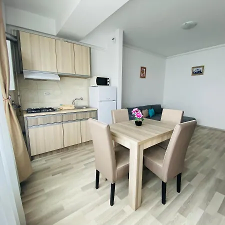 Summerland Apartamentlux Mamaia